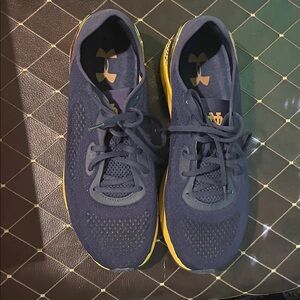 Under Armor HOVR Sonic 5 Notre Dame Running Shoes